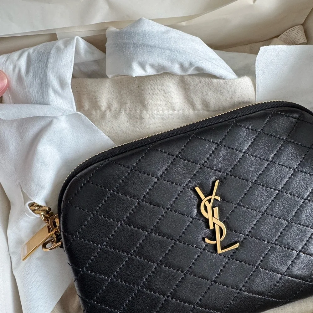 Saint Laurent Black Quilted Clutch with Gold Chain - Picture 2 of 5